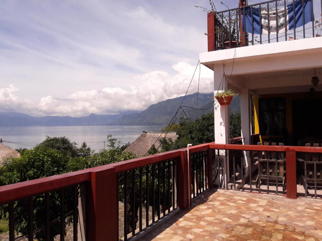 Hotel Sueno Real Panajachel Buitenkant foto