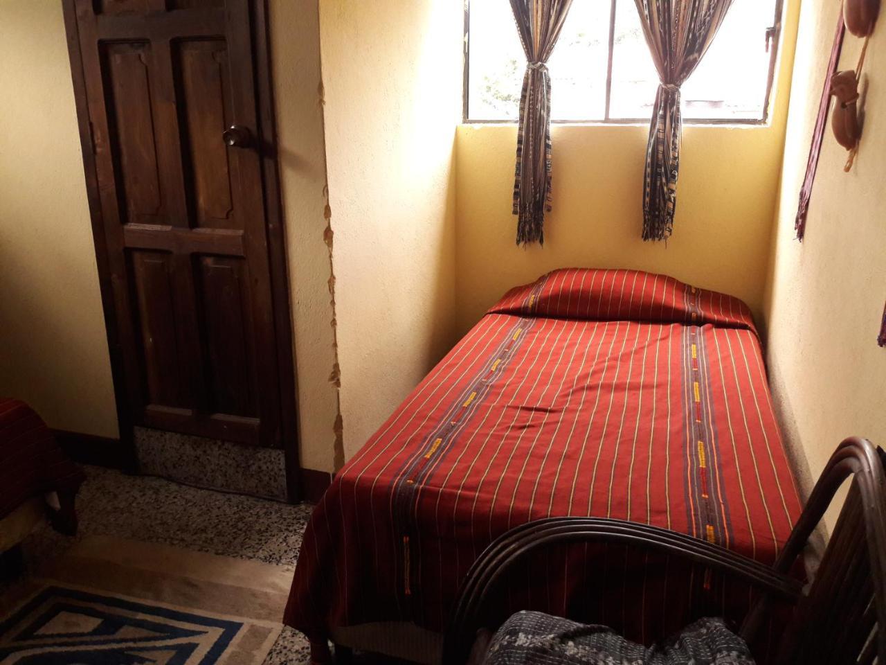 Hotel Sueno Real Panajachel Buitenkant foto