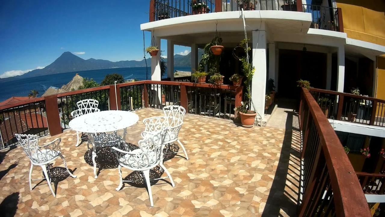 Hotel Sueno Real Panajachel Buitenkant foto