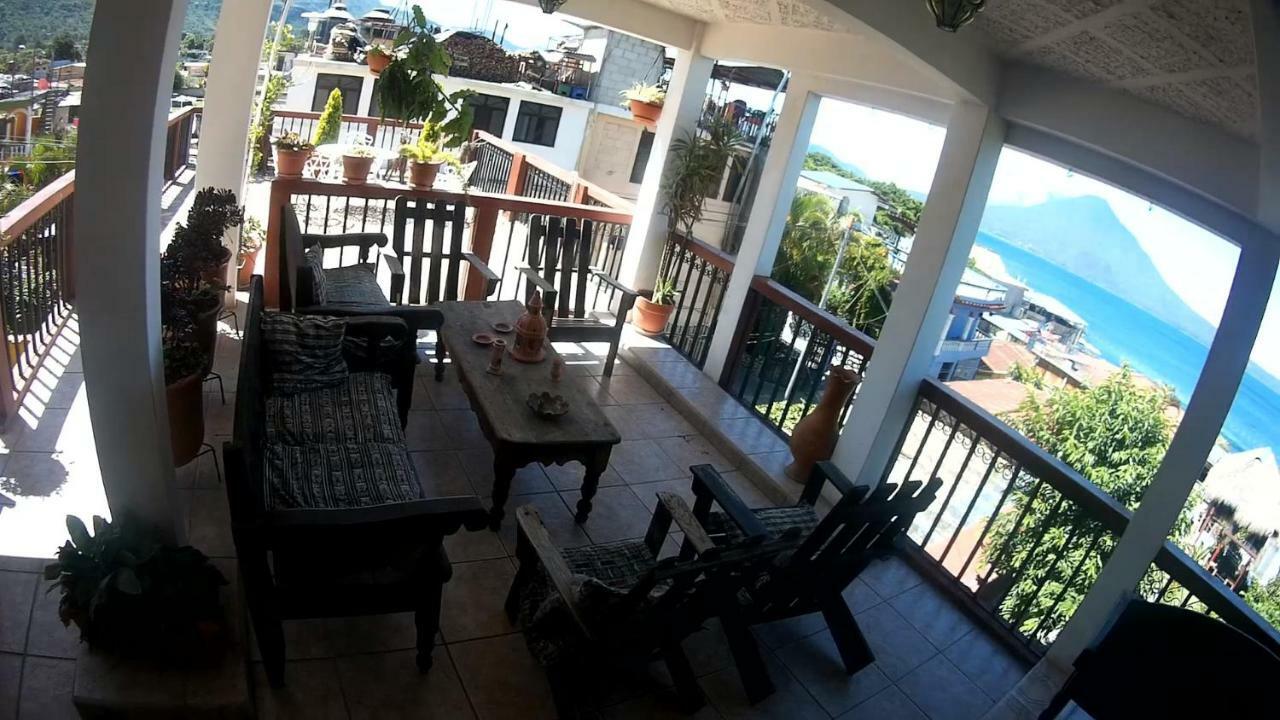 Hotel Sueno Real Panajachel Buitenkant foto